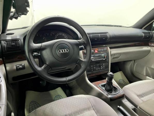 Audi A4 I (B5) Рестайлинг с пробегом 1999 года, цена 350 000 рублей, 253000 км, седан, Автокод Объявления