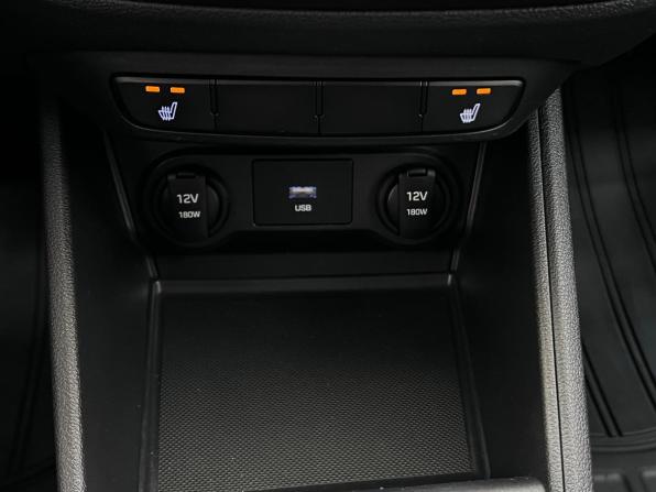 Hyundai Solaris II Рестайлинг с пробегом 2020 года, цена 1 320 000 рублей, 122780 км, седан, Автокод Объявления