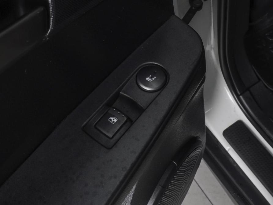 SsangYong Kyron I Рестайлинг Ростов-на-Дону  - изображение 13