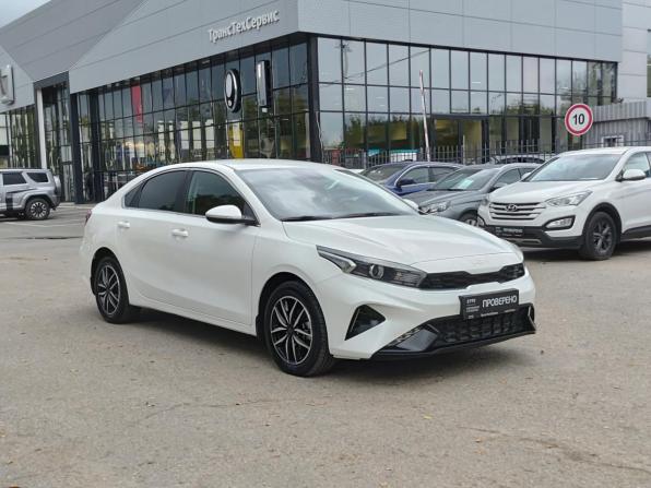 Kia Cerato IV Рестайлинг с пробегом 2022 года, цена 2 220 000 рублей, 103000 км, седан, Автокод Объявления