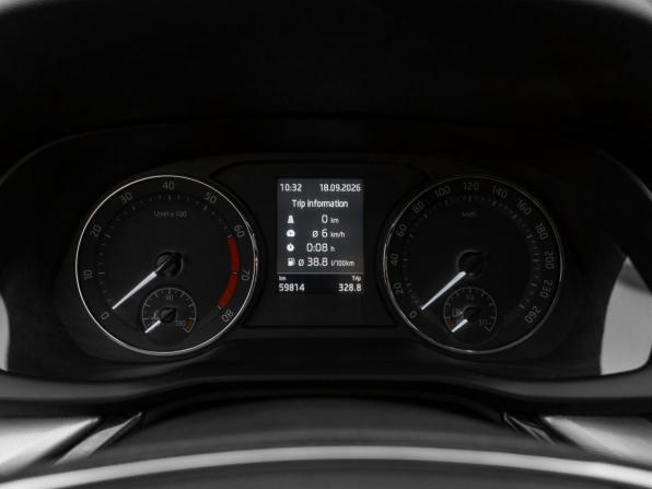 Skoda Octavia IV (A8) с пробегом 2021 года, цена 2 470 000 рублей, 59807 км, лифтбек, Автокод Объявления