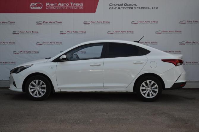 Hyundai Solaris II Рестайлинг с пробегом 2020 года, цена 1 200 000 рублей, 110358 км, седан, Автокод Объявления