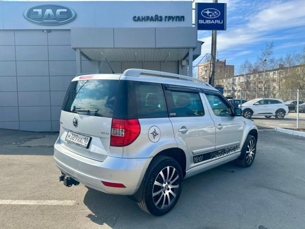 Skoda Yeti I Рестайлинг с пробегом 2015 года, цена 1 399 000 рублей, 101693 км, внедорожник, Автокод Объявления
