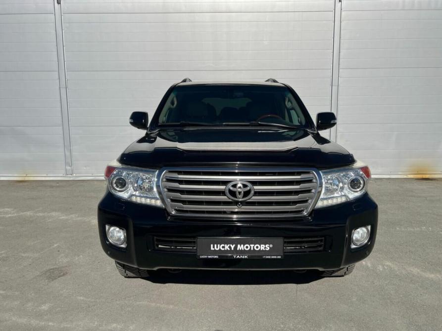 Toyota Land Cruiser 200 Series Рестайлинг 1 Екатеринбург  - изображение 2