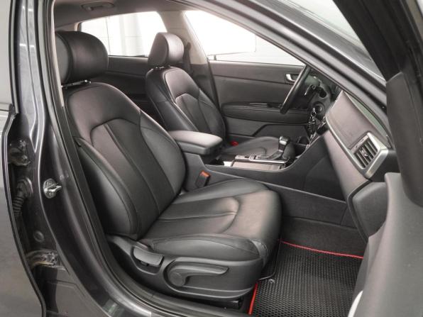 Kia Optima IV с пробегом 2018 года, цена 1 999 000 рублей, 117993 км, седан, Автокод Объявления