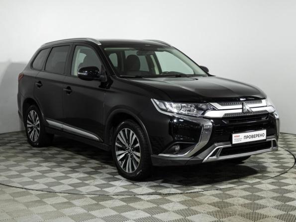 Mitsubishi Outlander III Рестайлинг 3 с пробегом 2019 года, цена 1 779 700 рублей, 156224 км, внедорожник, Автокод Объявления
