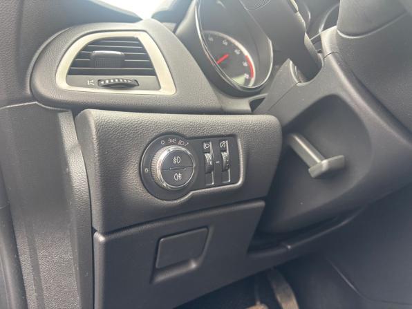 Opel Astra J с пробегом 2011 года, цена 514 000 рублей, 233554 км, хэтчбек, Автокод Объявления