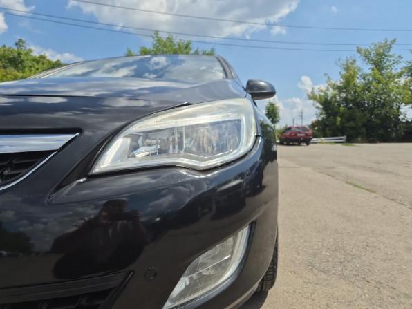Opel Astra J с пробегом 2012 года, цена 640 000 рублей, 164872 км, хэтчбек, Автокод Объявления