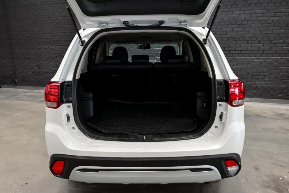 Mitsubishi Outlander III Рестайлинг 3 Екатеринбург  - изображение 6