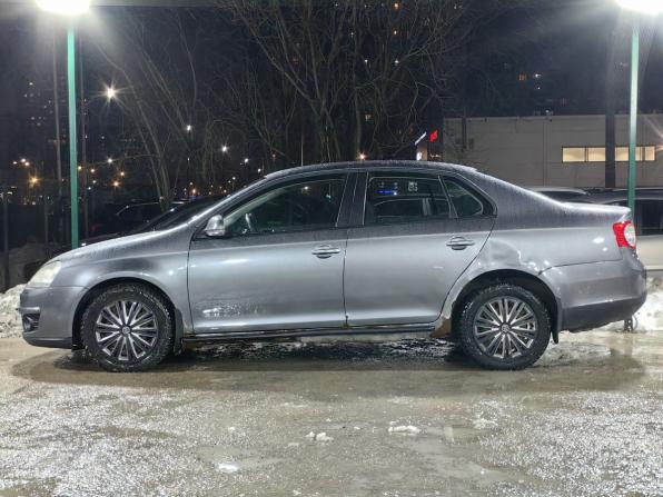 Volkswagen Jetta V с пробегом 2009 года, цена 334 900 рублей, 265000 км, седан, Автокод Объявления