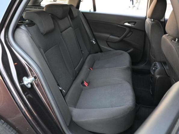 Opel Insignia I Рестайлинг с пробегом 2014 года, цена 994 000 рублей, 247857 км, универсал, Автокод Объявления