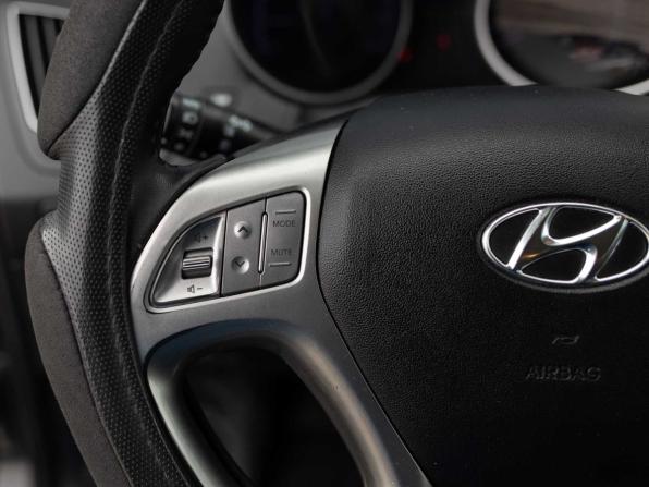 Hyundai ix35 I с пробегом 2012 года, цена 1 445 000 рублей, 172418 км, внедорожник, Автокод Объявления