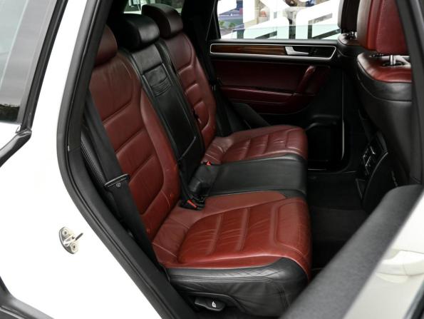 Volkswagen Touareg II с пробегом 2011 года, цена 2 199 000 рублей, 395052 км, внедорожник, Автокод Объявления