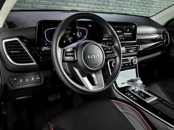 Kia Seltos II с пробегом 2026 года, цена 2 990 000 рублей, 55 км, внедорожник, Автокод Объявления