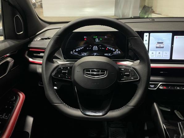 Geely Coolray I Рестайлинг с пробегом 2024 года, цена 1 898 000 рублей, 8500 км, внедорожник, Автокод Объявления