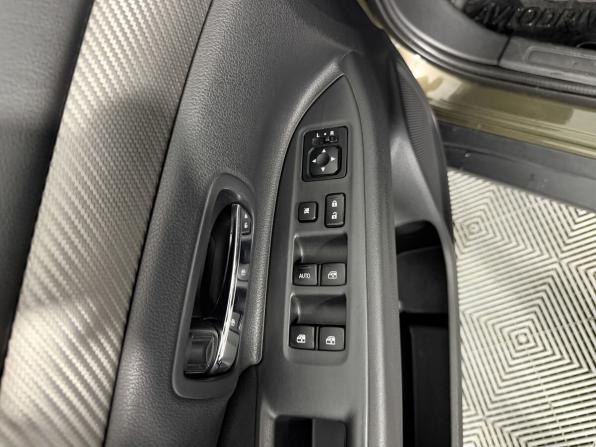 Mitsubishi Outlander III Рестайлинг 2 с пробегом 2015 года, цена 1 890 000 рублей, 113506 км, внедорожник, Автокод Объявления