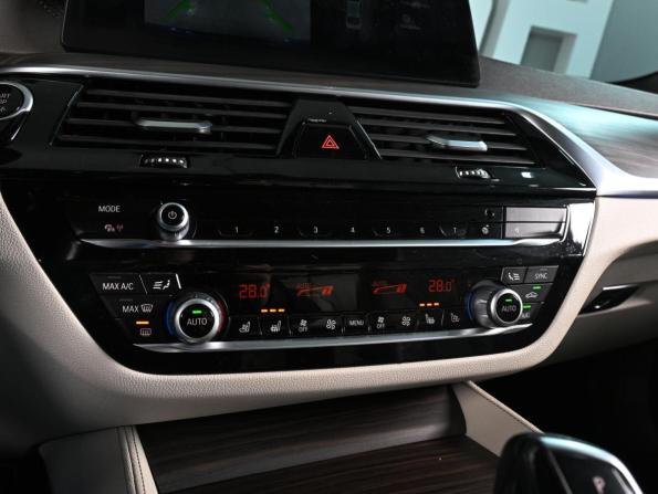 BMW 5 серии VII (G30/G31/G38) с пробегом 2019 года, цена 5 199 000 рублей, 90705 км, седан, Автокод Объявления