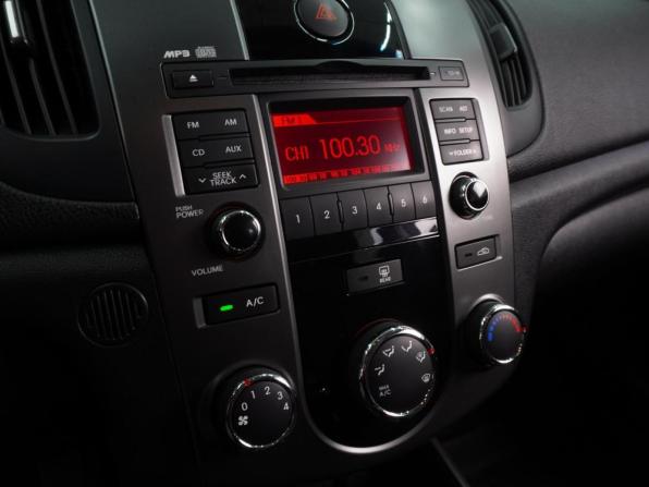 Kia Cerato II с пробегом 2010 года, цена 869 000 рублей, 187226 км, седан, Автокод Объявления
