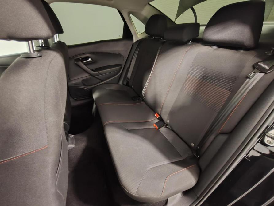 Volkswagen Polo V Рестайлинг Москва  - изображение 22