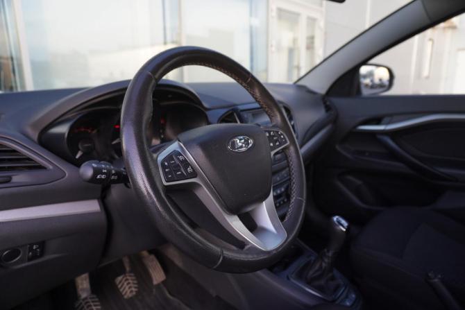 Lada (ВАЗ) Vesta I с пробегом 2021 года, цена 1 065 000 рублей, 90316 км, седан, Автокод Объявления