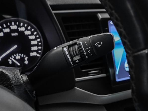 Hyundai Elantra VI (AD) с пробегом 2018 года, цена 1 349 000 рублей, 148062 км, седан, Автокод Объявления
