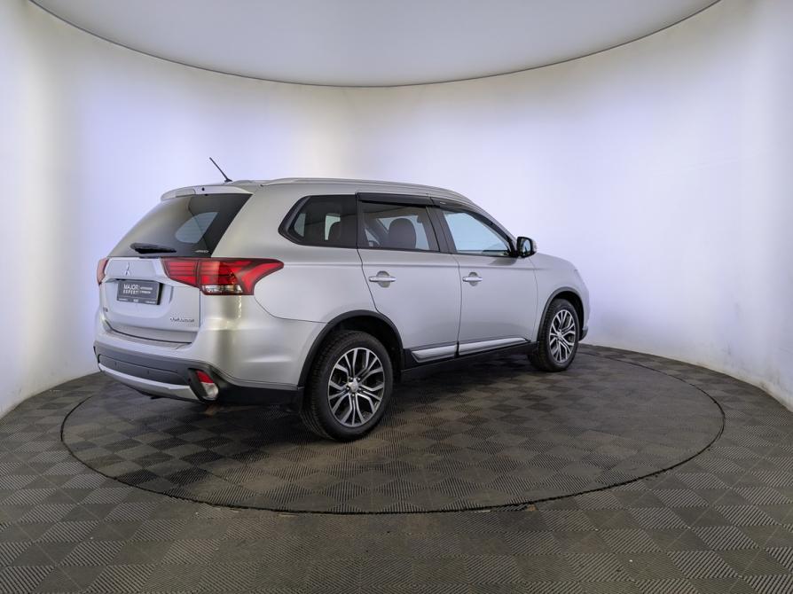 Mitsubishi Outlander III Рестайлинг 2 Москва  - изображение 5