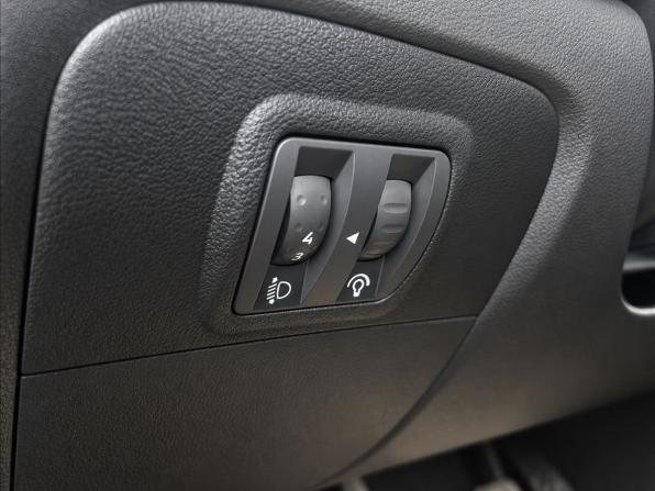 Renault Scenic IV с пробегом 2017 года, цена 1 499 000 рублей, 177000 км, компактвэн, Автокод Объявления