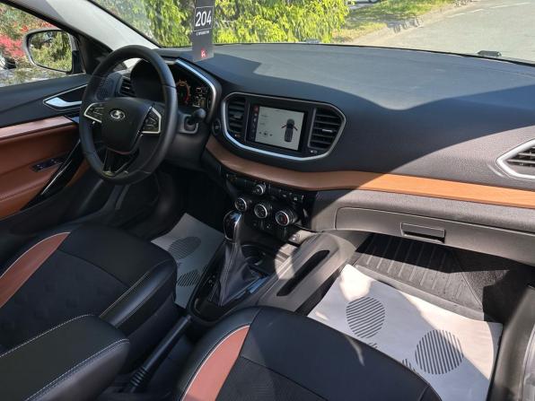 Lada (ВАЗ) Vesta I Рестайлинг (NG) с пробегом 2024 года, цена 1 599 000 рублей, 11980 км, универсал, Автокод Объявления