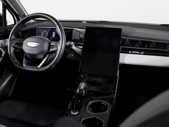 Geely Atlas II с пробегом 2024 года, цена 2 990 990 рублей, 45000 км, внедорожник, Автокод Объявления
