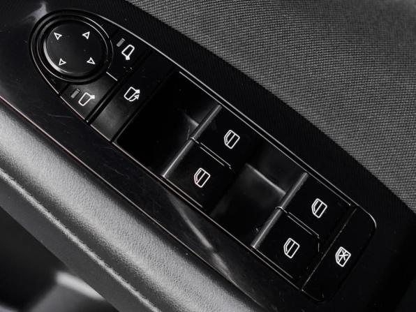 Mazda 3 IV (BP) с пробегом 2020 года, цена 1 730 000 рублей, 99648 км, хэтчбек, Автокод Объявления