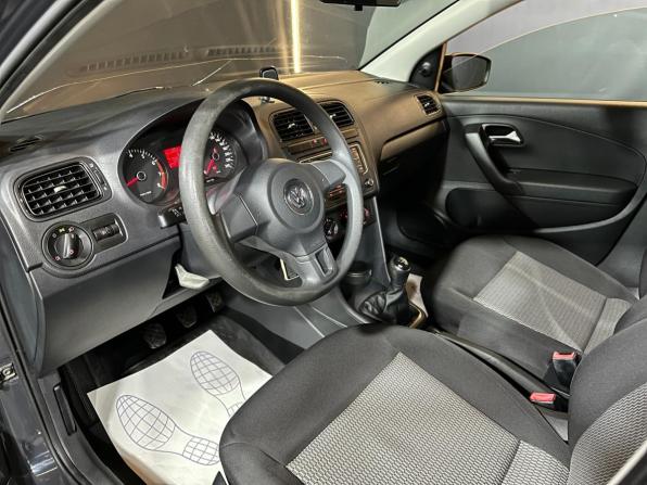 Volkswagen Polo V с пробегом 2014 года, цена 780 000 рублей, 136522 км, седан, Автокод Объявления
