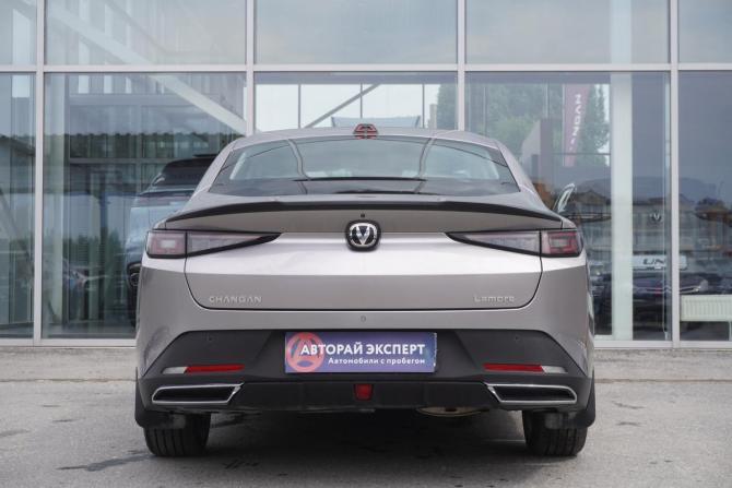 Changan Lamore с пробегом 2023 года, цена 2 400 000 рублей, 3882 км, седан, Автокод Объявления