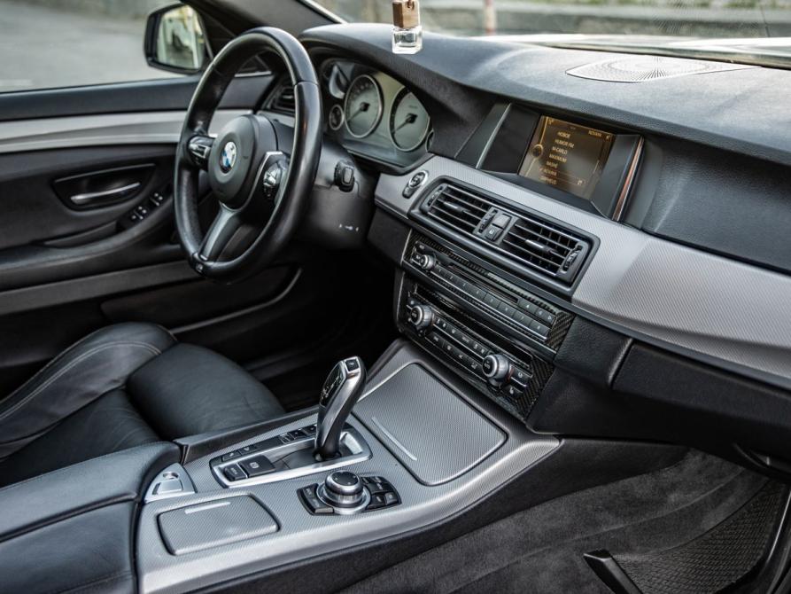 BMW 5 серии VI (F10/F11/F07) Рестайлинг Волгоград  - изображение 31