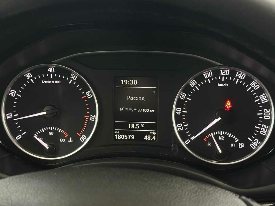 Skoda Octavia II (A5) Рестайлинг Москва  - изображение 6