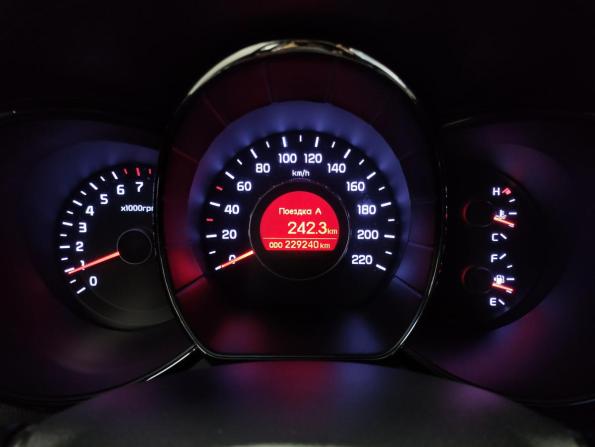 Kia Rio III с пробегом 2013 года, цена 710 000 рублей, 229000 км, хэтчбек, Автокод Объявления