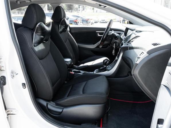 Hyundai Elantra VI (AD) с пробегом 2015 года, цена 1 431 000 рублей, 138259 км, седан, Автокод Объявления