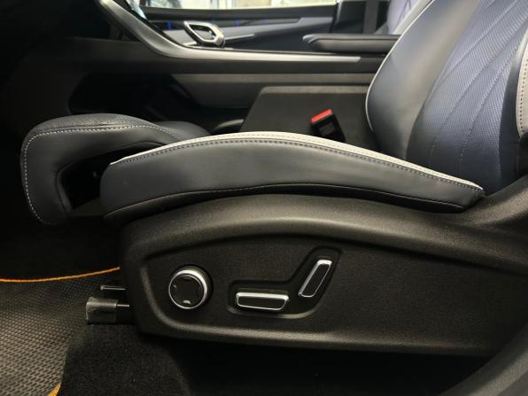 Geely Atlas II с пробегом 2023 года, цена 2 709 000 рублей, 29000 км, внедорожник, Автокод Объявления