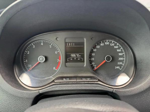 Volkswagen Polo V Рестайлинг с пробегом 2015 года, цена 785 890 рублей, 198522 км, седан, Автокод Объявления