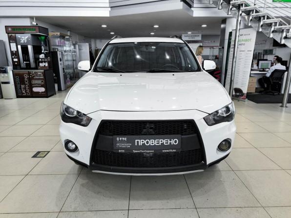 Mitsubishi Outlander II Рестайлинг с пробегом 2011 года, цена 920 000 рублей, 247186 км, внедорожник, Автокод Объявления