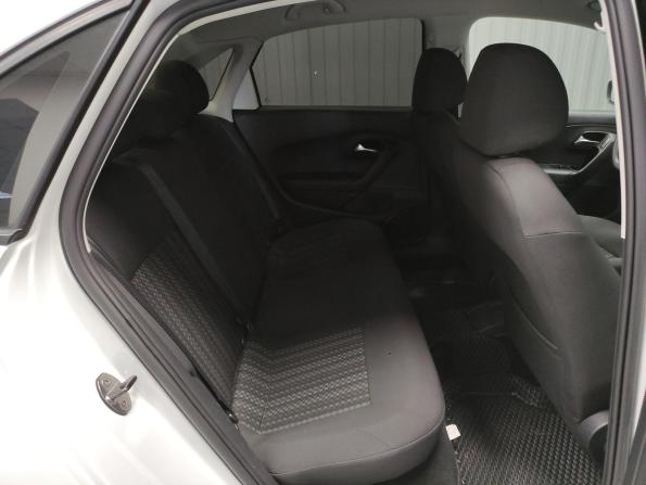 Volkswagen Polo V Рестайлинг с пробегом 2018 года, цена 999 000 рублей, 152318 км, седан, Автокод Объявления