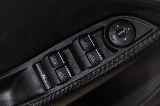 Ford Focus III с пробегом 2012 года, цена 709 000 рублей, 310000 км, хэтчбек, Автокод Объявления