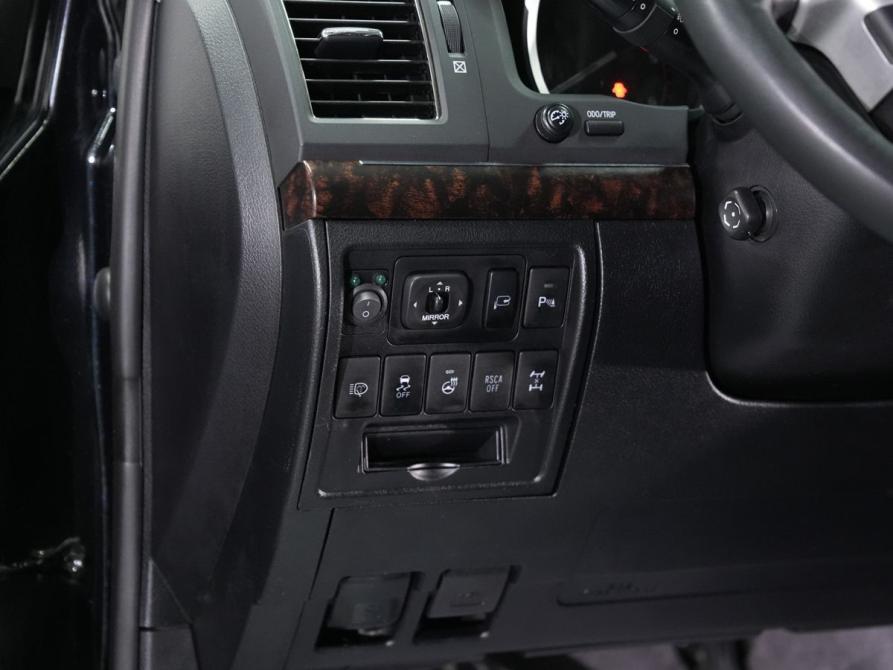Toyota Land Cruiser 200 Series Рестайлинг 1 Новосибирск  - изображение 24