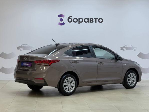 Hyundai Solaris II с пробегом 2018 года, цена 1 460 000 рублей, 84344 км, седан, Автокод Объявления