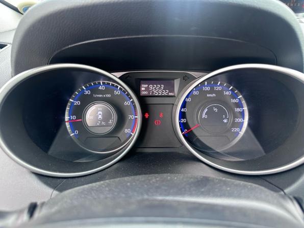 Hyundai ix35 I Рестайлинг с пробегом 2014 года, цена 1 190 000 рублей, 175076 км, внедорожник, Автокод Объявления
