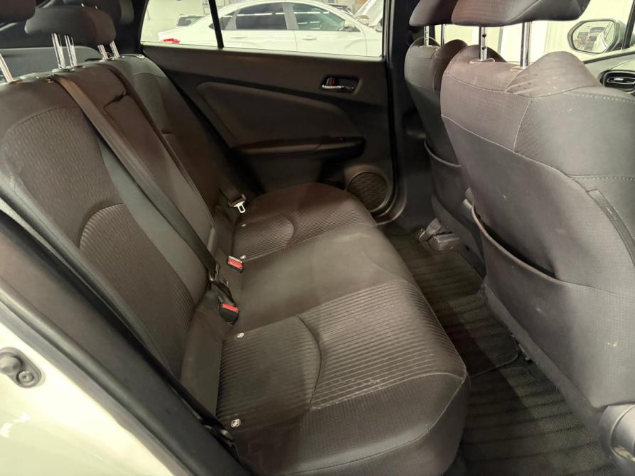 Toyota Prius IV (XW50) Краснодар  - изображение 13