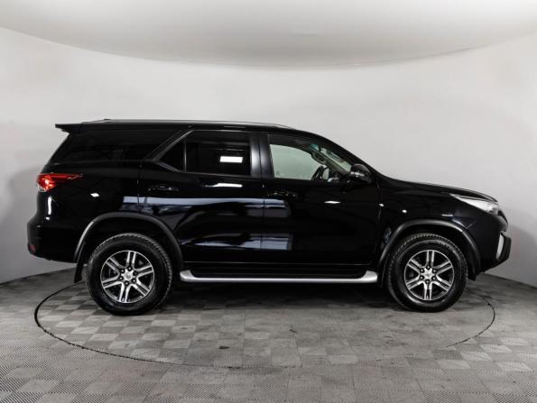 Toyota Fortuner II с пробегом 2018 года, цена 2 699 000 рублей, 266384 км, внедорожник, Автокод Объявления