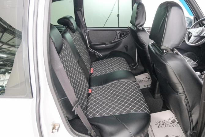 Chevrolet Niva I Рестайлинг с пробегом 2015 года, цена 629 000 рублей, 165000 км, внедорожник, Автокод Объявления