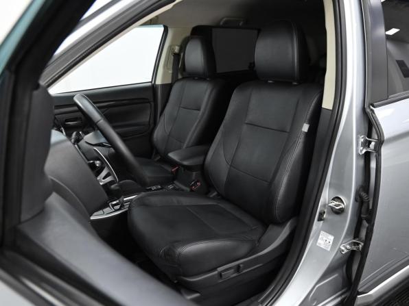 Mitsubishi Outlander III Рестайлинг 2 с пробегом 2018 года, цена 1 749 000 рублей, 109000 км, внедорожник, Автокод Объявления