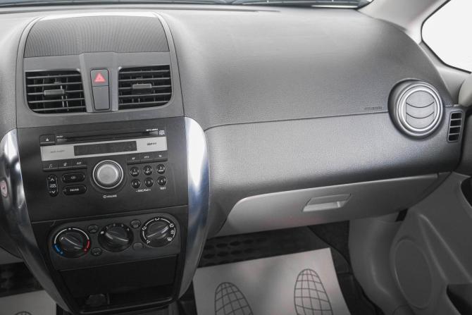 Suzuki SX4 I (Classic) Рестайлинг с пробегом 2010 года, цена 799 000 рублей, 117108 км, хэтчбек, Автокод Объявления