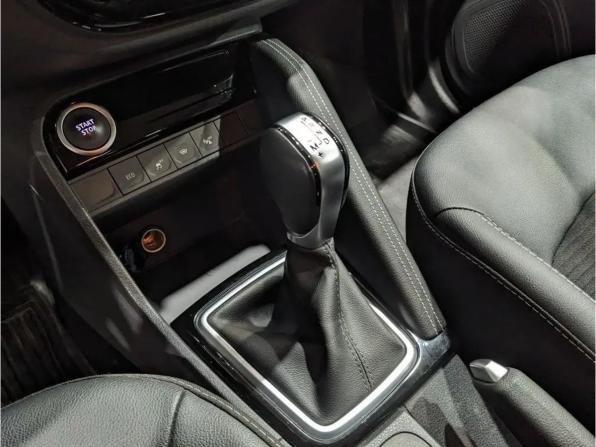 Renault Kaptur I Рестайлинг с пробегом 2021 года, цена 1 690 000 рублей, 42000 км, внедорожник, Автокод Объявления